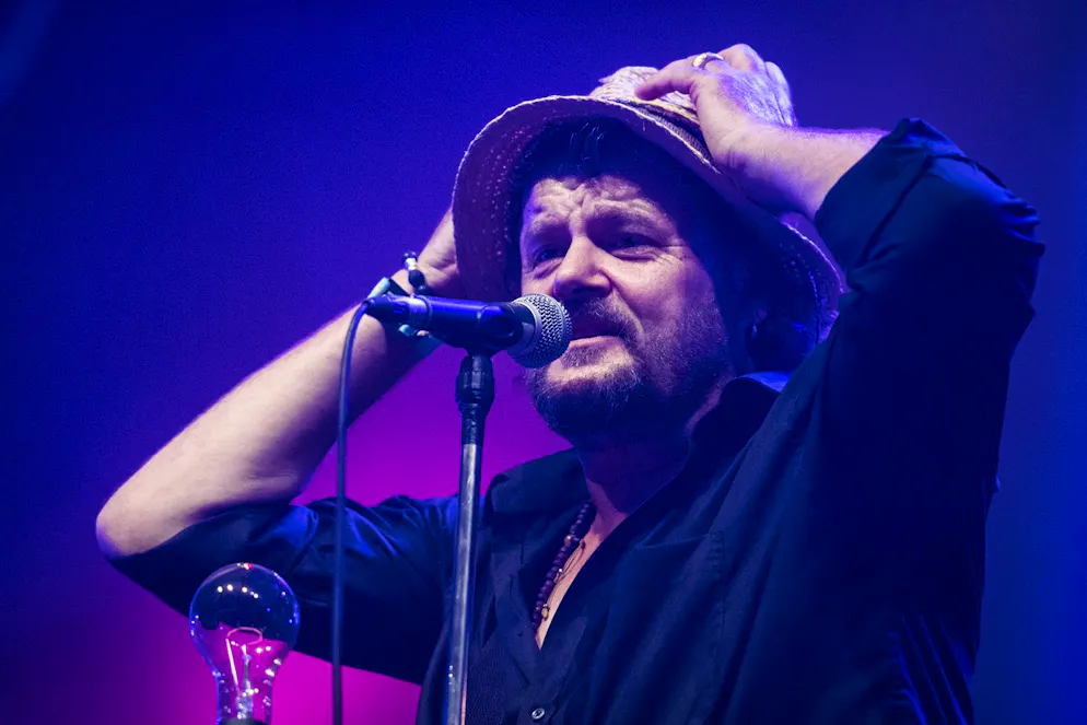 Büne Huber, Frontmann der Berner Band Patent Ochsner, interessiert es nicht, wo er dereinst seine letzte Ruhe finden wird.