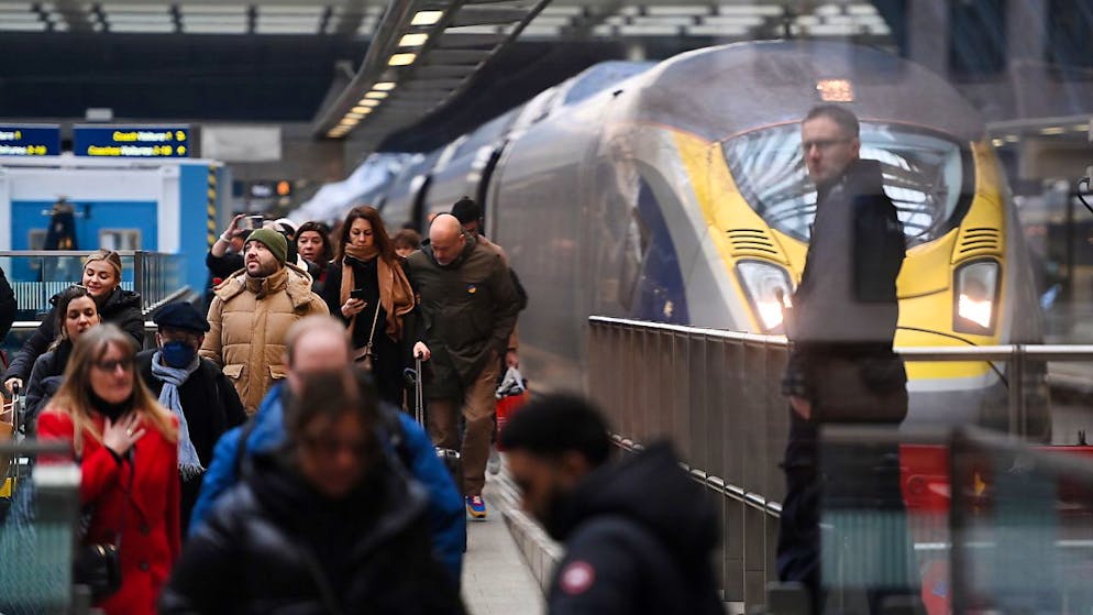 Un treno Eurostar alla stazione St.Pancras International di London