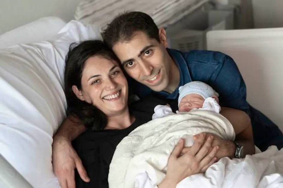 Poco dopo mezzanotte: Ecco come si chiama e dove è nato il primo bimbo