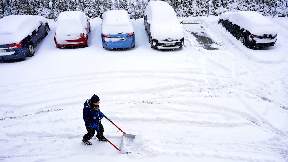 Maltempo. Il gelo paralizza la Svezia, migliaia di persone senza elettricità