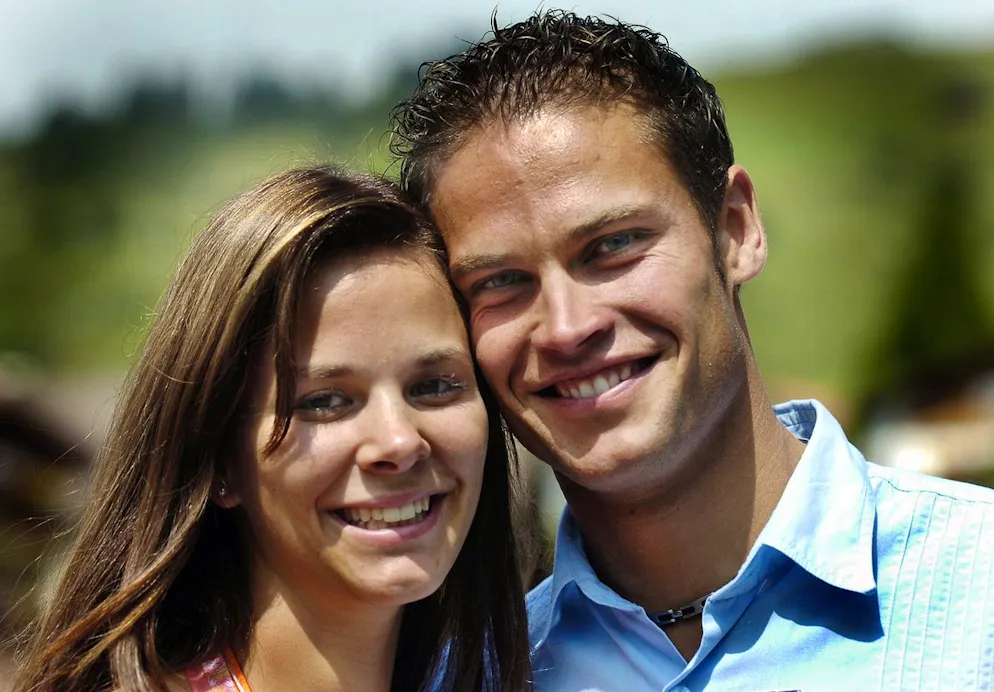 Renzo Blumenthal und Ladina haben sich nach 16 Jahren getrennt. Vierfaches Elternglück für Renzo und Ladina Blumenthal: Ihre Kinder heissen Moreno, Lena-Priscilla, Naemi und Grace.