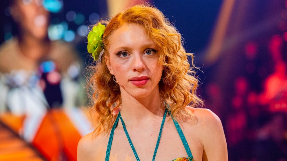 Anna Ermakova singt. Boris Beckers Tochter veröffentlicht erstes Album