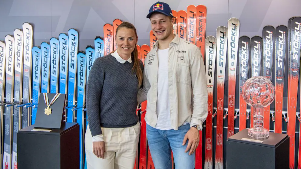 Wie Marco Odermatt fuhr auch Tina Maze auf der Schweizer Skimarke Stöckli.