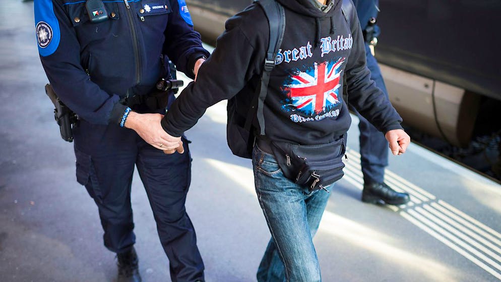 Sebbene le entrate irregolari in Svizzera siano in calo, il Ticino rimane la porta d'entrata preferita per i migranti, specie dall'Afghanistan.