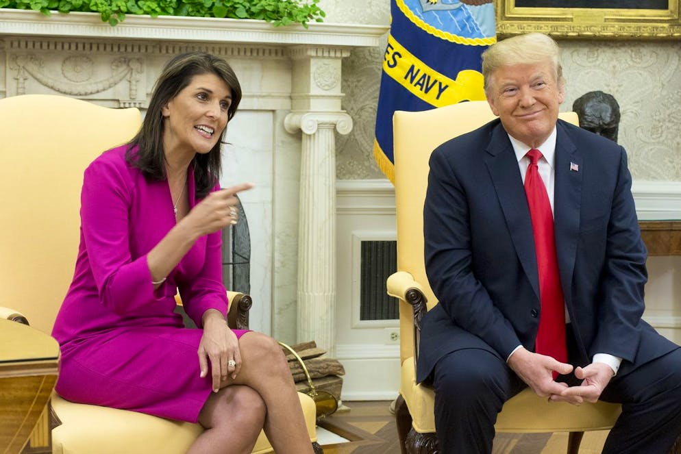 Nikki Haley e Donald Trump in una foto scattata nel 2018.
