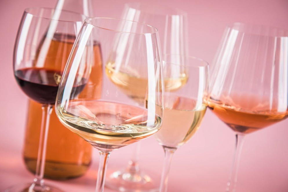 Die Menschen haben im vergangenen Wirtschaftsjahr weniger Wein getrunken als im Vorjahreszeitraum.