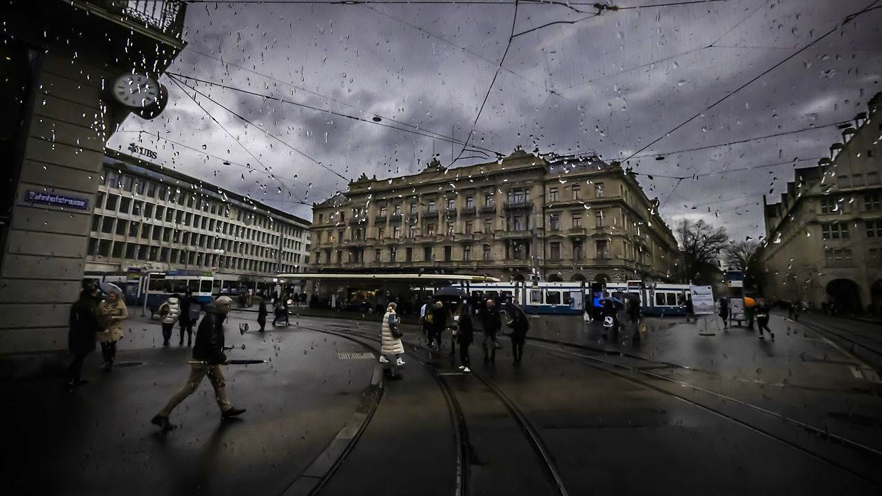 (Finanz)dienstleistung. Vertrauen in Schweizer Wirtschaft im vierten Quartal gestiegen