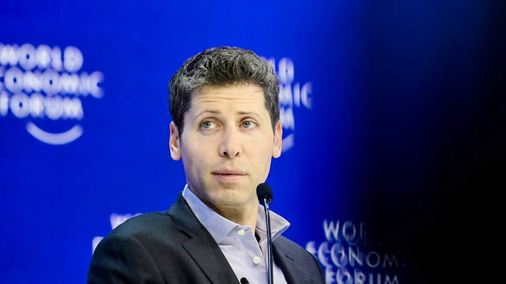 Discorso al WEF. Il CEO di OpenAI: «Intelligenza artificiale molto potente, ma non sappiamo cosa può succedere»