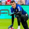 Eldin Jakupovic musste im vergangenen Jahr in Los Angeles oft mit der Rolle des Ersatzgoalie Vorlieb nehmen.