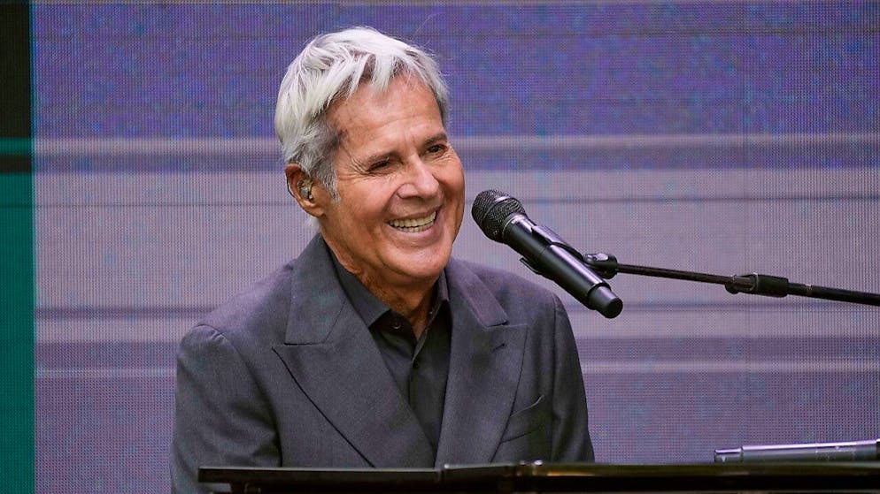 Sarà un live show speciale. Claudio Baglioni annuncia il suo ultimo concerto, ecco dove si terrà