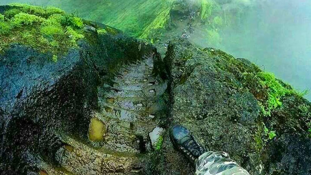 Foto belle da... morire?. Ecco i luoghi più pericolosi (e a volte fatali) per i selfie in tutto il mondo