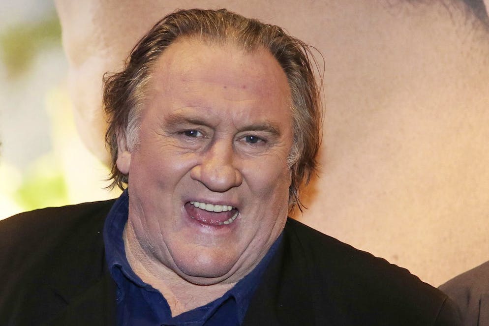 L'acteur français Gérard Depardieu, accusé d'agression physique contre le «roi des paparazzi» italiens, a fait la paix avec ce dernier lundi à Rome. Cela met un terme à un procès qui avait débuté en juin 2025, a constaté l'AFP. (Archives)