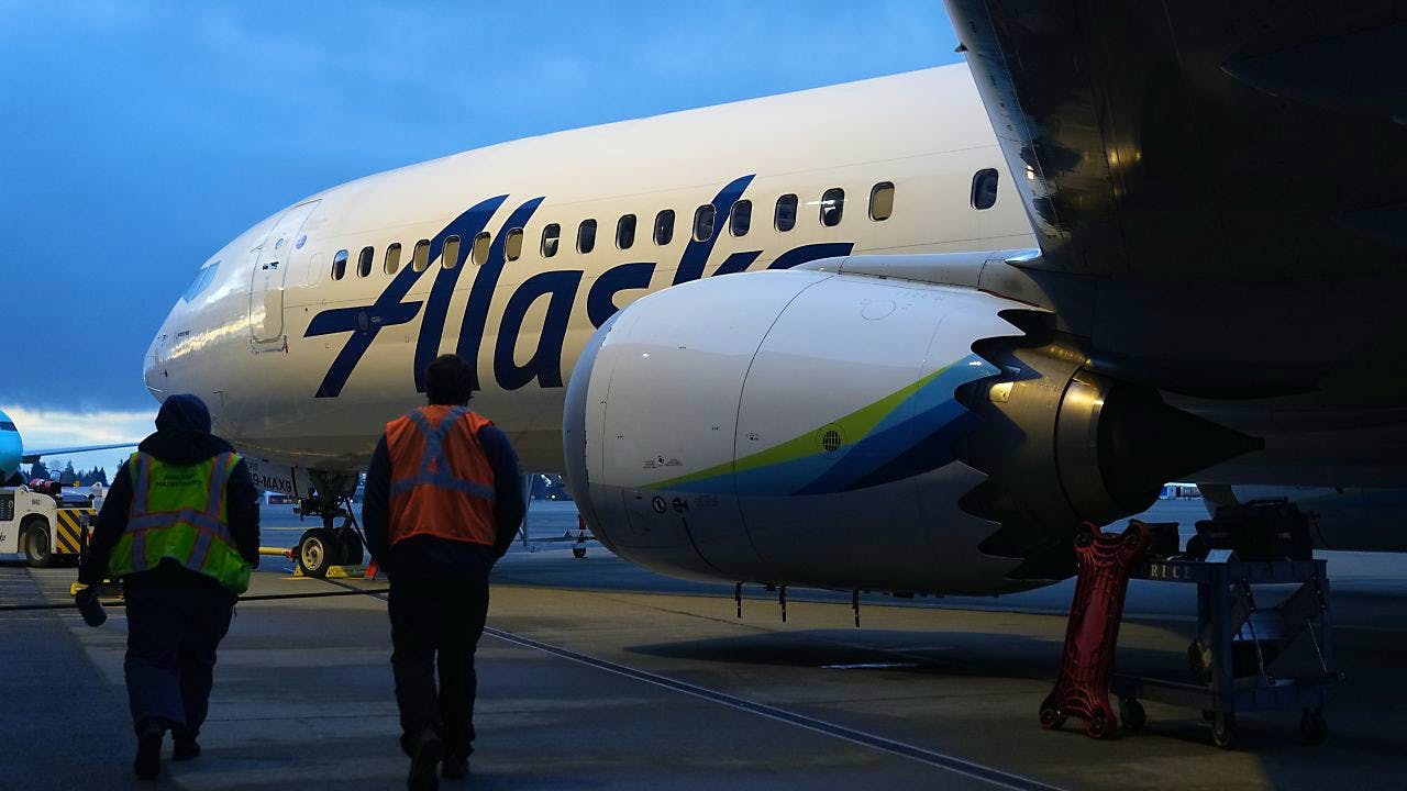 Luftverkehr. Nach Beinahe-Unglück auch ältere Version der Boeing 737 im Visier