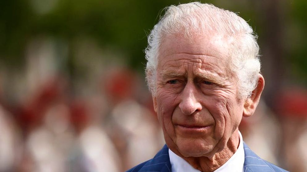Buckingham Palast teilt mit. König Charles bekommt Genesungswünsche aus aller Welt