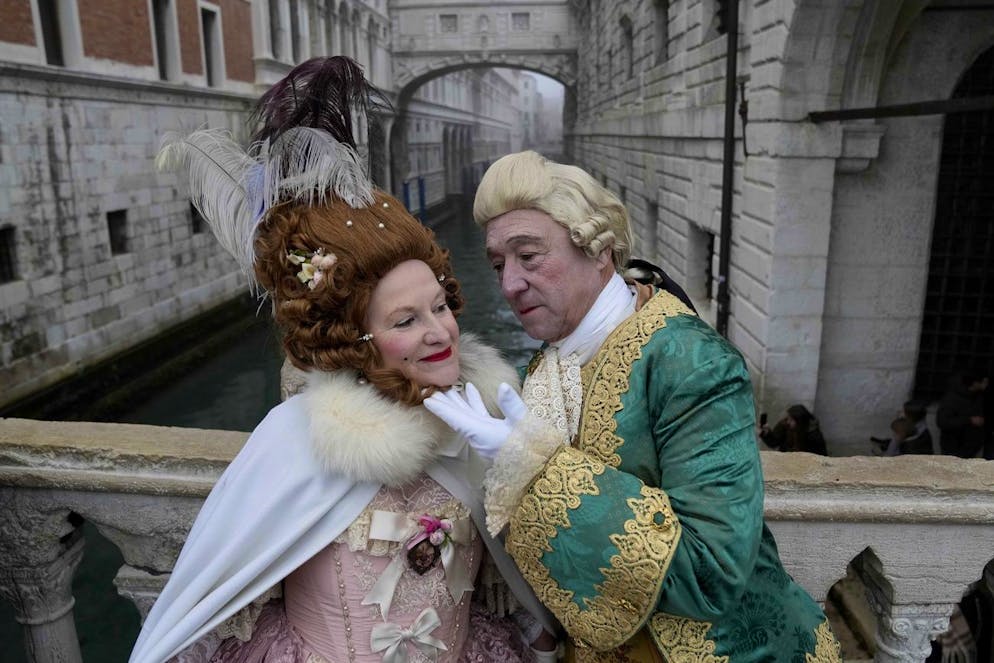Venise a lancé les festivités de son carnaval