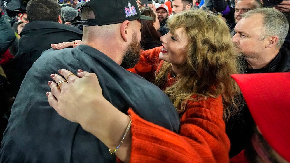 Zum Löschen zu viele Bilder. X blockiert wegen Fake-Pornos Suchanfragen zu Taylor Swift