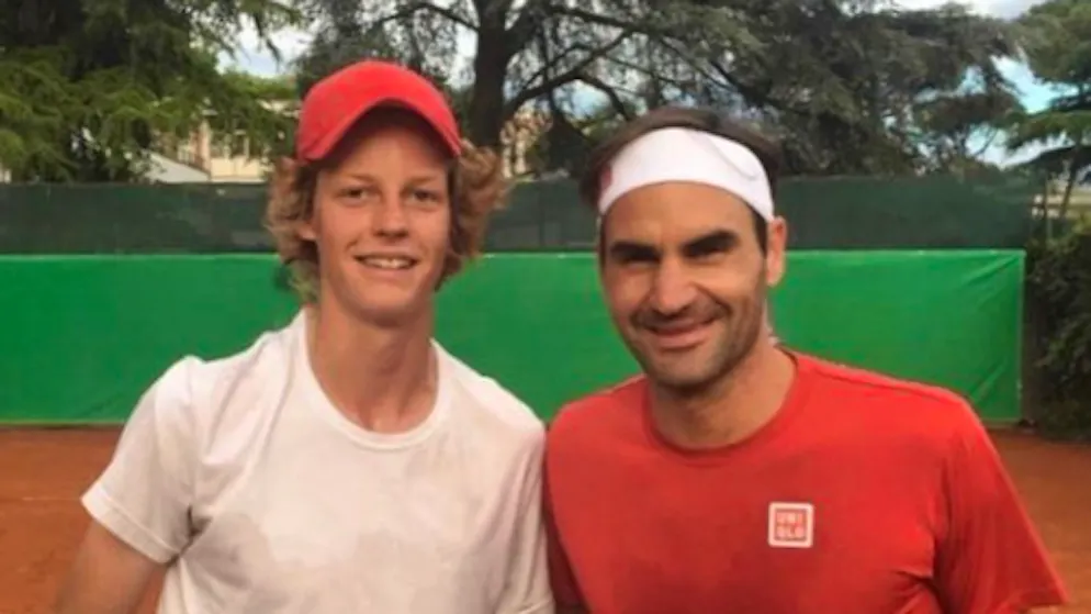 L'ispirazione di Jannik. Sinner: «Djokovic? No, il mio modello è Federer, e non solo per la sua classe»