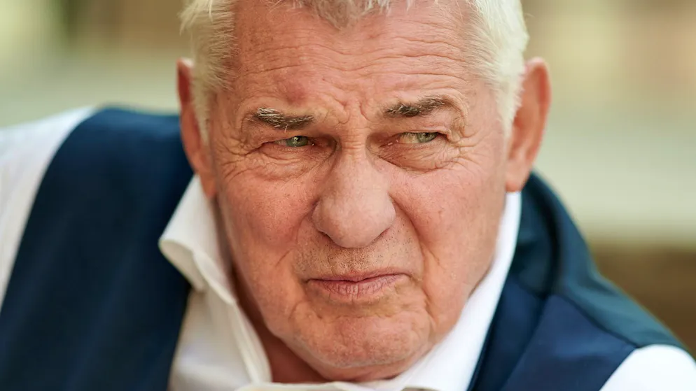 Not-OP am Herzen. Schauspieler Heinz Hoenig (72) liegt im Koma