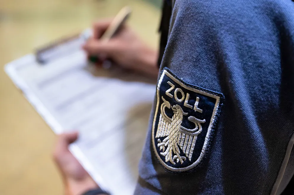 Die Zollkontrollen werden erneut verlängert.