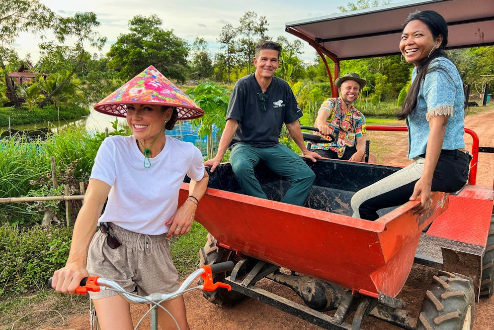 «Ding Dong Spezial aus Thailand». Für eine «Ding Dong»-Spezialausgabe reiste TV-Host Viola Tami mit einer TV-Crew nach Thailand. Sie besuchte verschiedene Ausland-Schweizer*innen. 