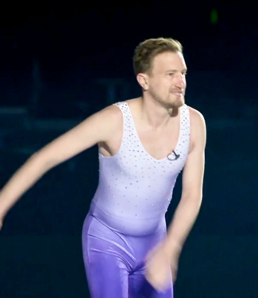 Eisprinzessin Stefan Büsser macht den Raab.