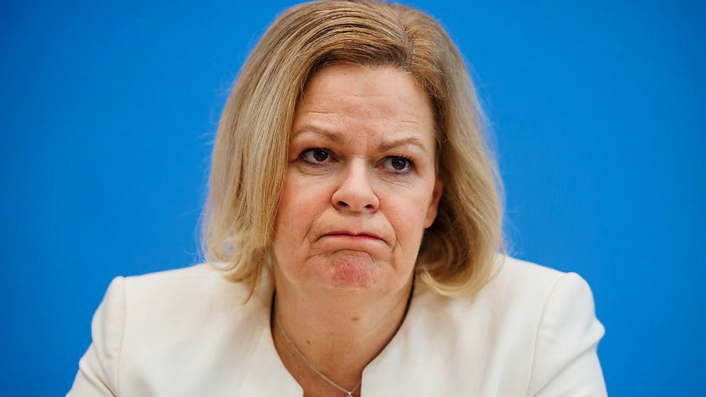 Allemagne. Le gouvernement s'attaque au financement de l'extrême droite