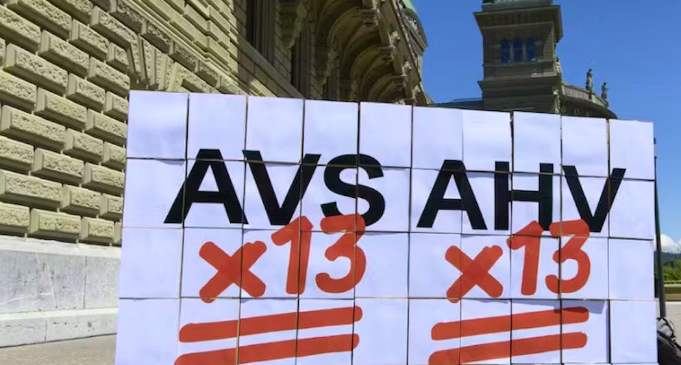 Sondage blue News. Initiative populaire «Mieux vivre à la retraite» prône l'instauration d'une 13ème rente AVS.