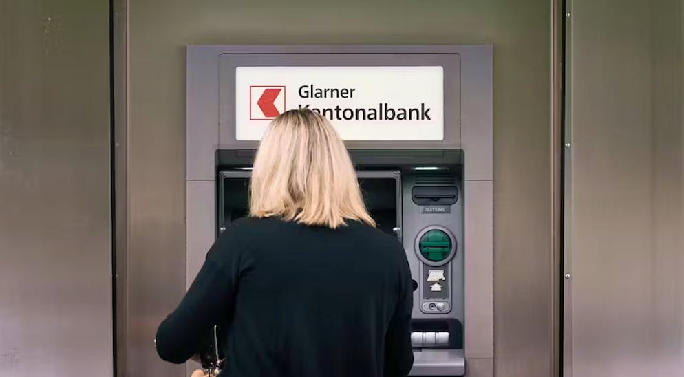 Sondage blue News. À quoi ressemblera l'avenir de la prévoyance vieillesse? Les citoyens en décideront le 3 mars, avec deux initiatives sur le sujet soumises au vote.