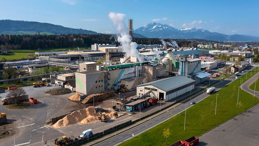 Kahlschlag in der Zentralschweiz. Letzter Schweizer Papier-Hersteller streicht 65 Stellen