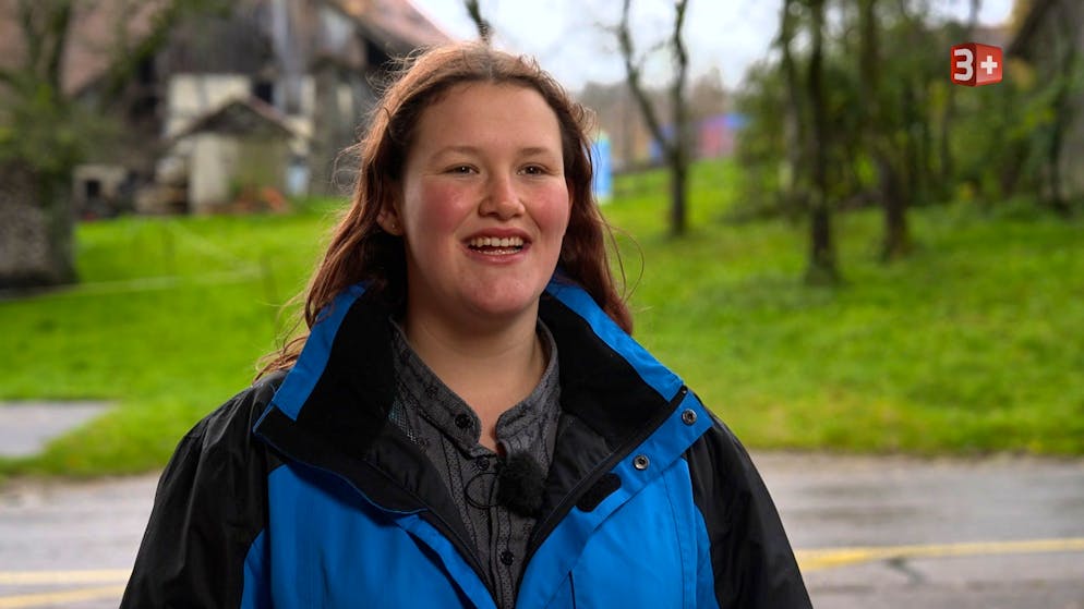 Die neue Single-Kandidat*innen von «Bauer, ledig, sucht». Alexandra (19) aus dem Kanton Aargau: Die Kuhflüsterin Alexandra beschreibt sich selbst als offen, lustig und romantisch. Alexandra macht eine Lehre als Agrarpraktikerin.