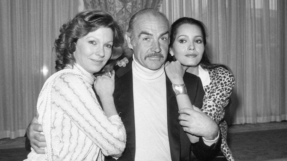 Conosciuta come «Miss Moneypenny». È morta la star di «James Bond» Pamela Salem