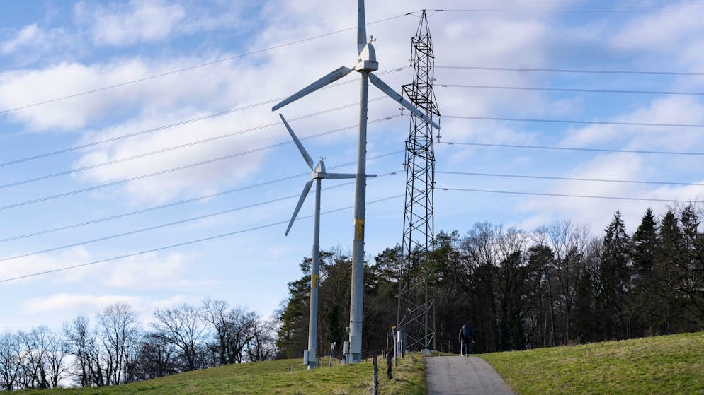 Kritik vom Preisüberwacher. Herr und Frau Schweizer zahlen «deutlich» zu viel für ihren Strom
