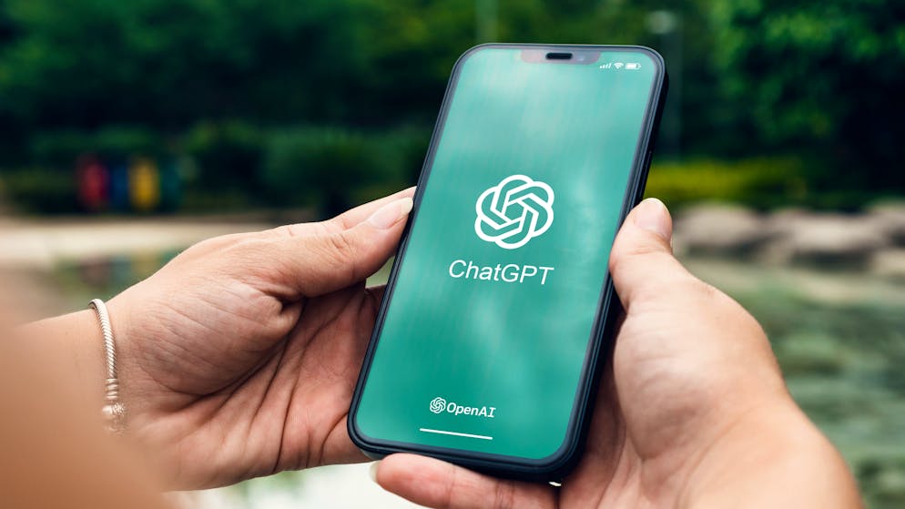 KI-Ratgeber. ChatGPT für Anfänger: 10 praktische Tipps für den Alltag