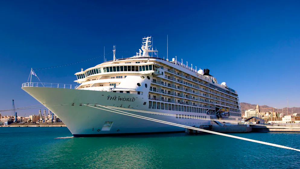 Se volete viaggiare in tutto il mondo in un appartamento di lusso, il vostro conto in banca deve essere molto abbondante.