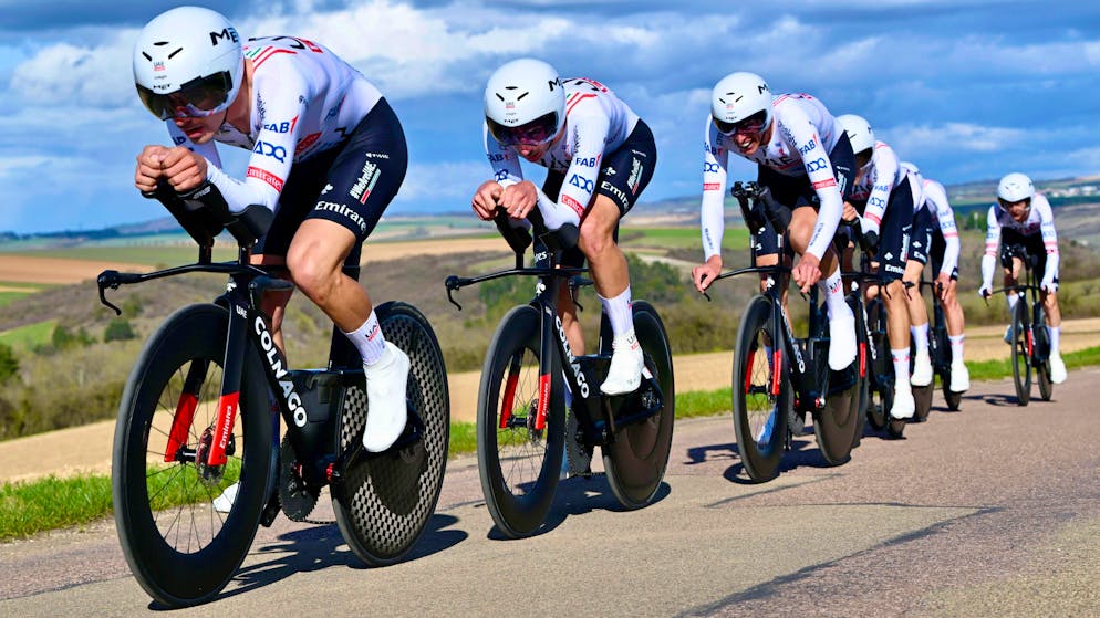 Paris-Nice. L'équipe UAE prend son envol, Primoz Roglic perd des plumes