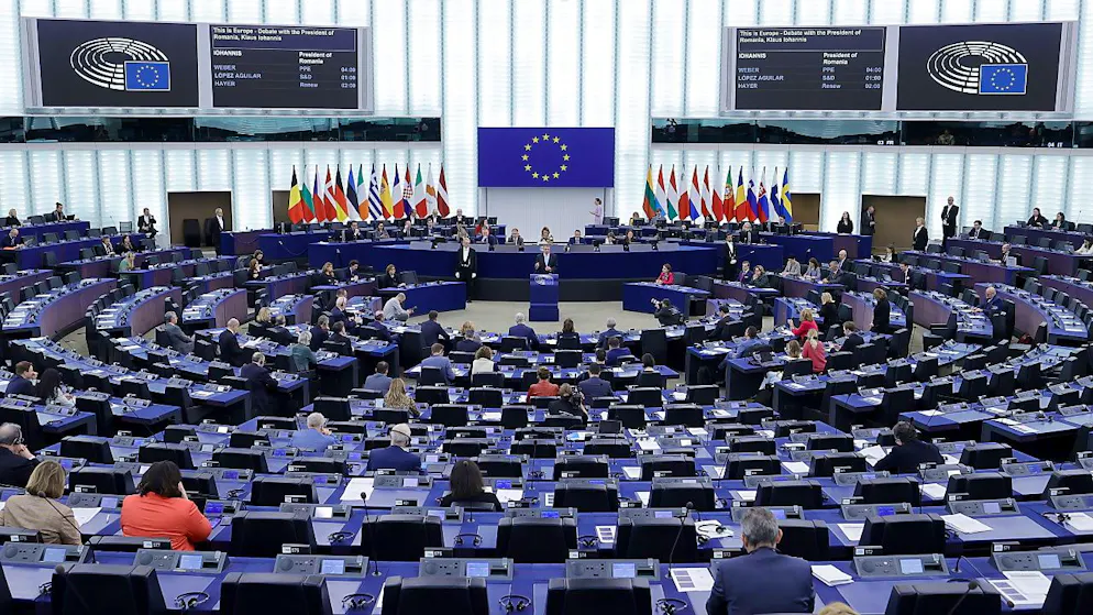 Finanza e politica. Gli analisti: «Parlamento Ue in continuità, ma attenzione sulla Francia»