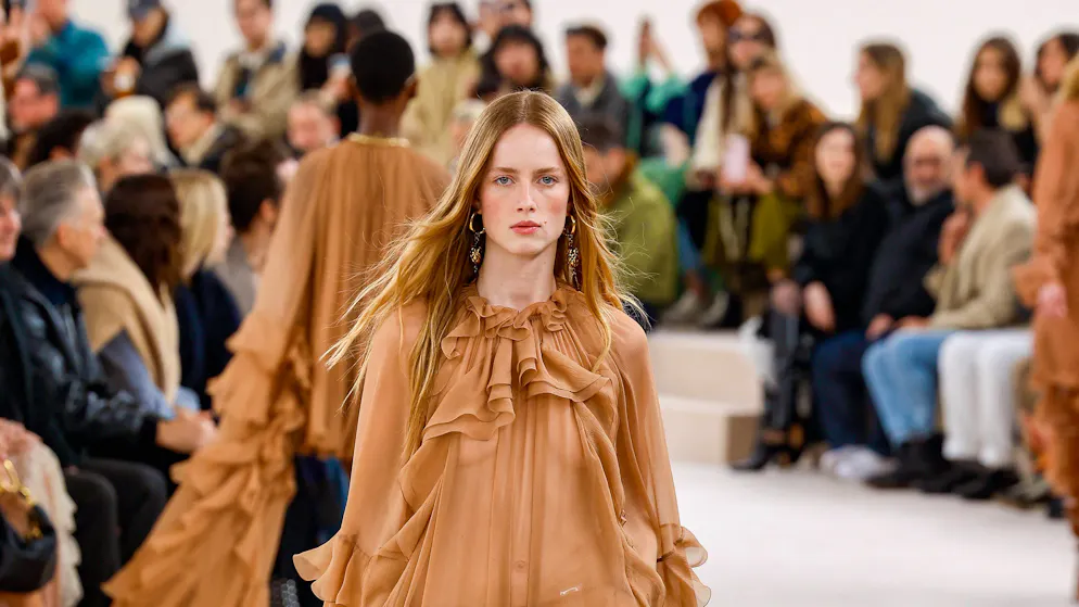 Autunno e inverno 2024/25. Ecco le tendenze della settimana della moda di Parigi da conoscere