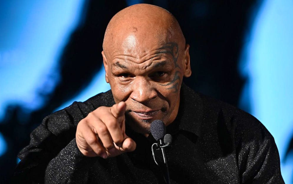 Mike Tyson, 57 anni, non smette di stupire.