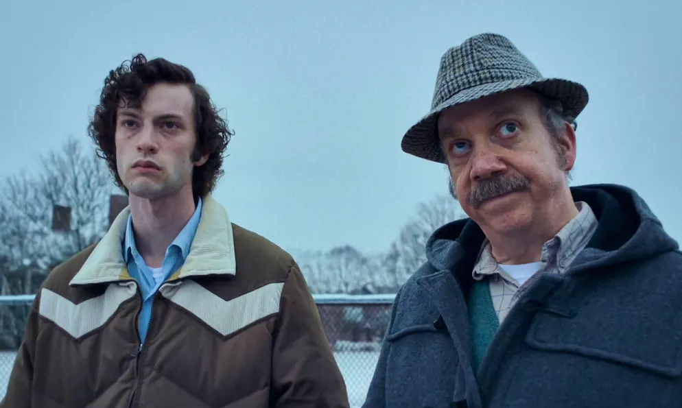 Dominic Sessa et Paul Giamatti dans le film de «The Holdovers» ou «Winter Break».