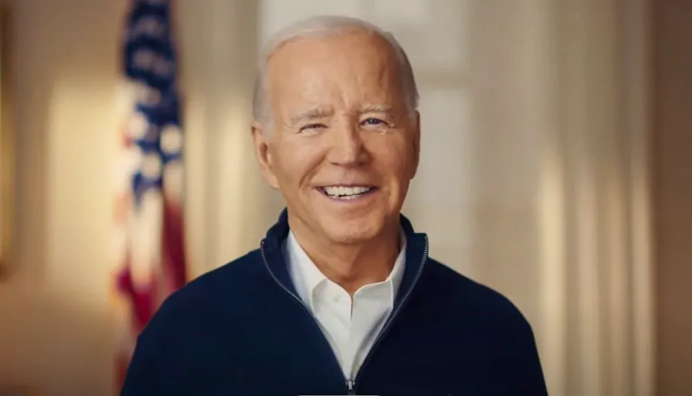 Un frame della pubblicità di Joe Biden