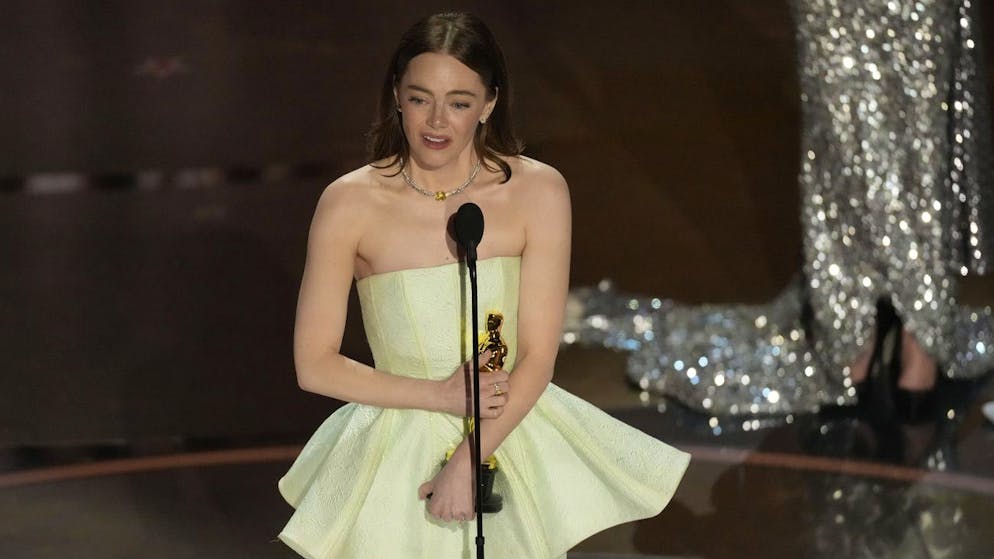 Cinema. Oscar: trionfa Oppenheimer con 7 statuette, migliore attrice Emma Stone