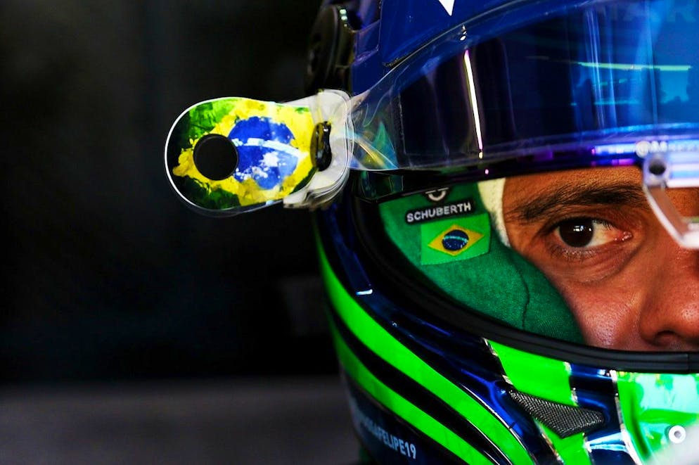 Le Brésilien attaque la FIA en justice