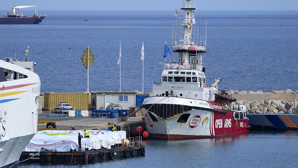 Le navire Open Arms est parti de Chypre avec environ 200 tonnes de vivres.