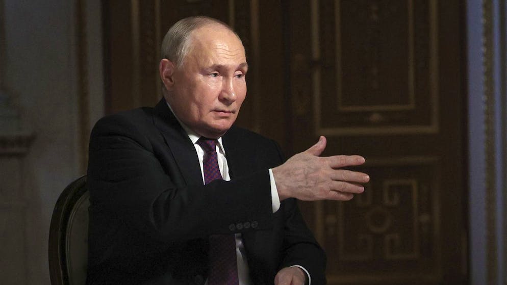 Segni di torture sui sospetti terroristi. Putin ammette la matrice islamica dell'attacco a Mosca, ma accusa ancora Kiev