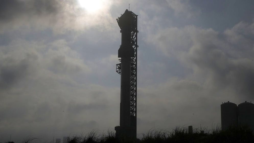 Avec ses 120 mètres de haut, Starship est la fusée la plus grande du monde, et aussi la plus puissante.