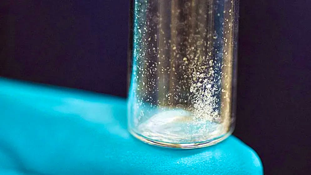 Deux milligrammes de fentanyl suffisent pour tuer une personne. Le carfentanil est encore plus dangereux.