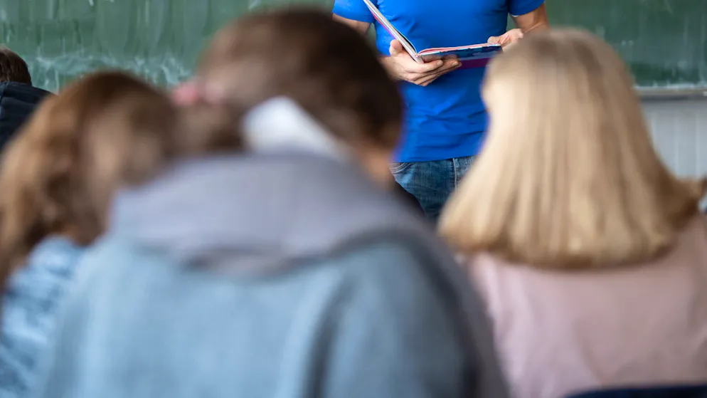 Schulleitung forciert Abgang. Schwuler Lehrer gerät ins Visier konservativer Eltern – und verliert seinen Job