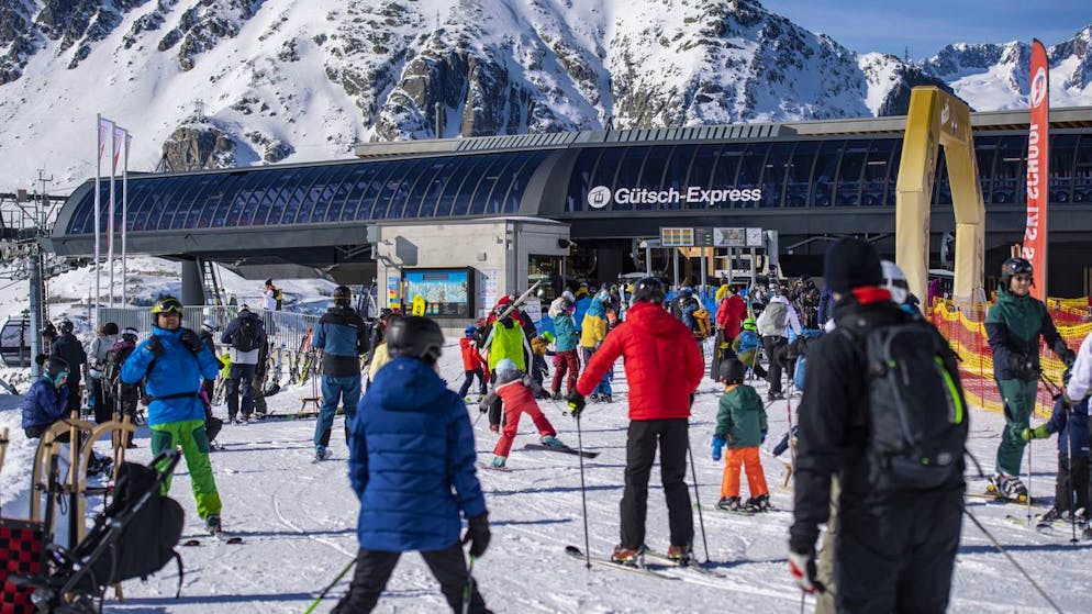 Günstiger als Rocky Mountains. US-Skitouristen kommen vermehrt in die Schweiz