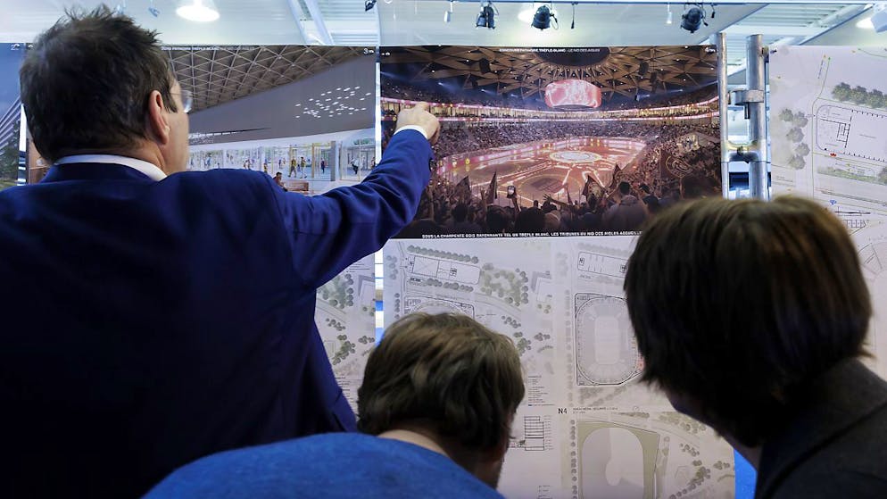 Le Nid des Aigles, la nouvelle patinoire du Trèfle-Blanc, qui doit ouvrir fin 2028, a été dévoilé mardi.