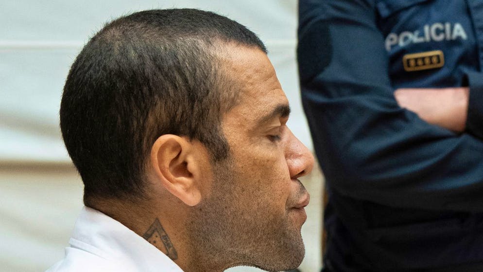 Dani Alves kam gegen die Kaution von einer Million Euro vorläufig frei.